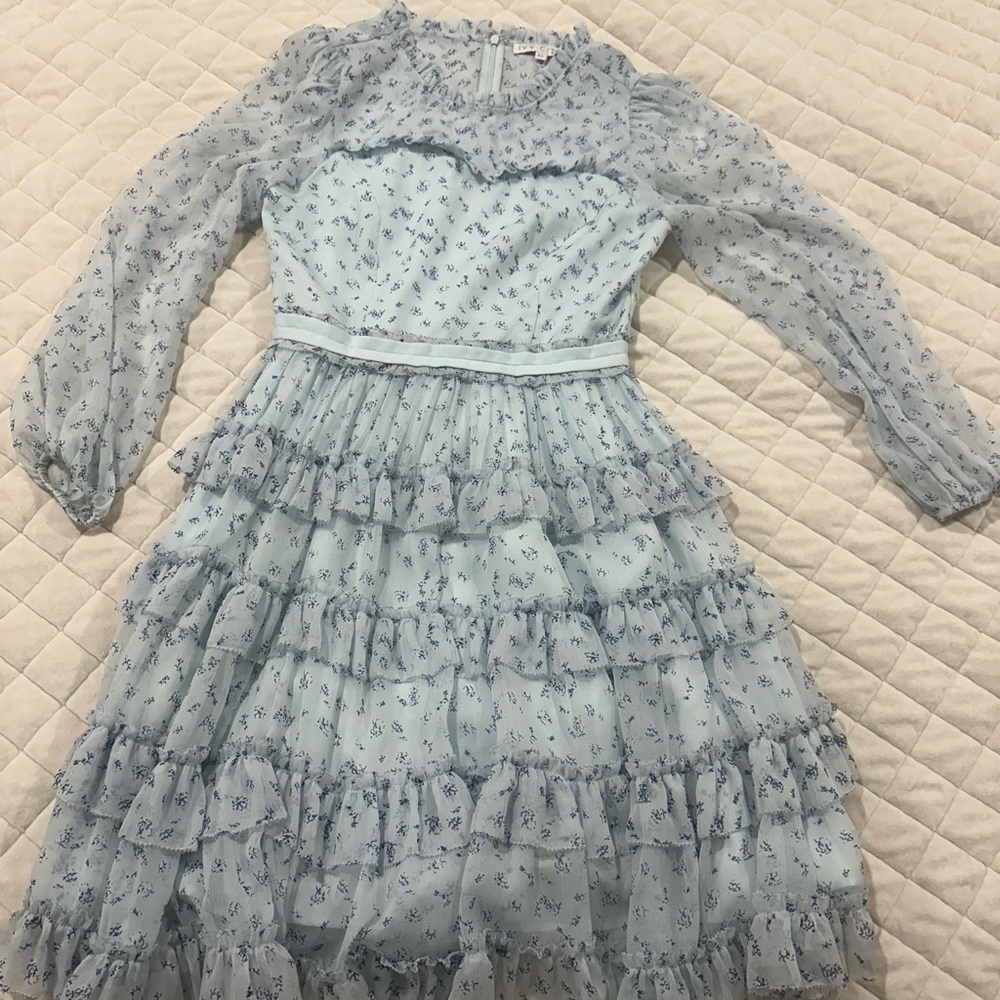 Ivy City Co Blue Floral Midi Dress